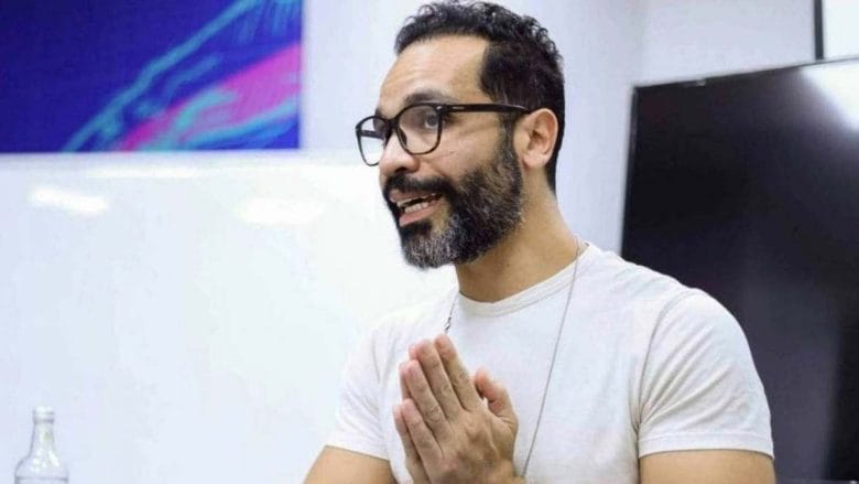 صور شادي نبيل خلف داخل المحكمة وقضية تحرش بالفتيات وهتك عرض 7 فتيات 1 صور شادي نبيل خلف داخل المحكمة وقضية تحرش بالفتيات وهتك عرض 7 فتيات